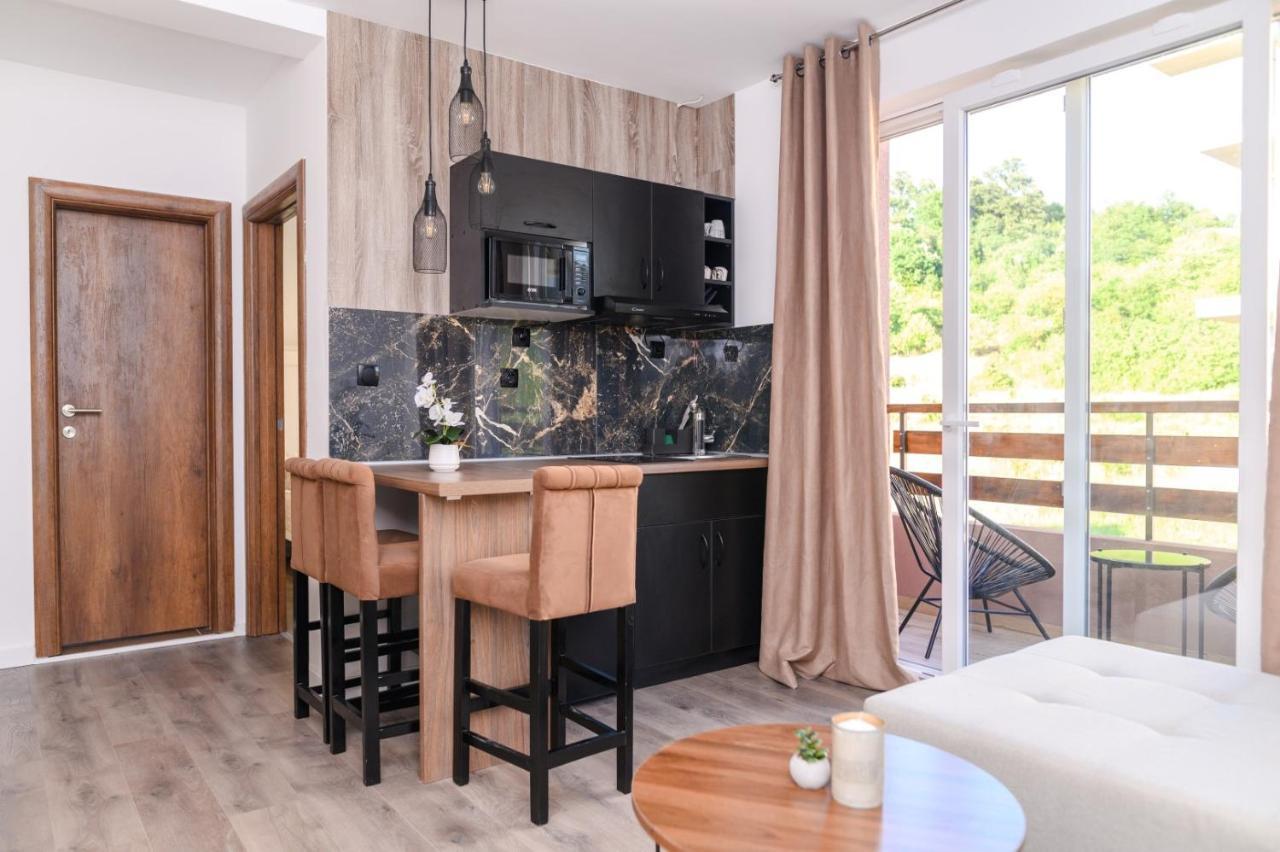 Apartmani Zat Soko Banja Exteriér fotografie